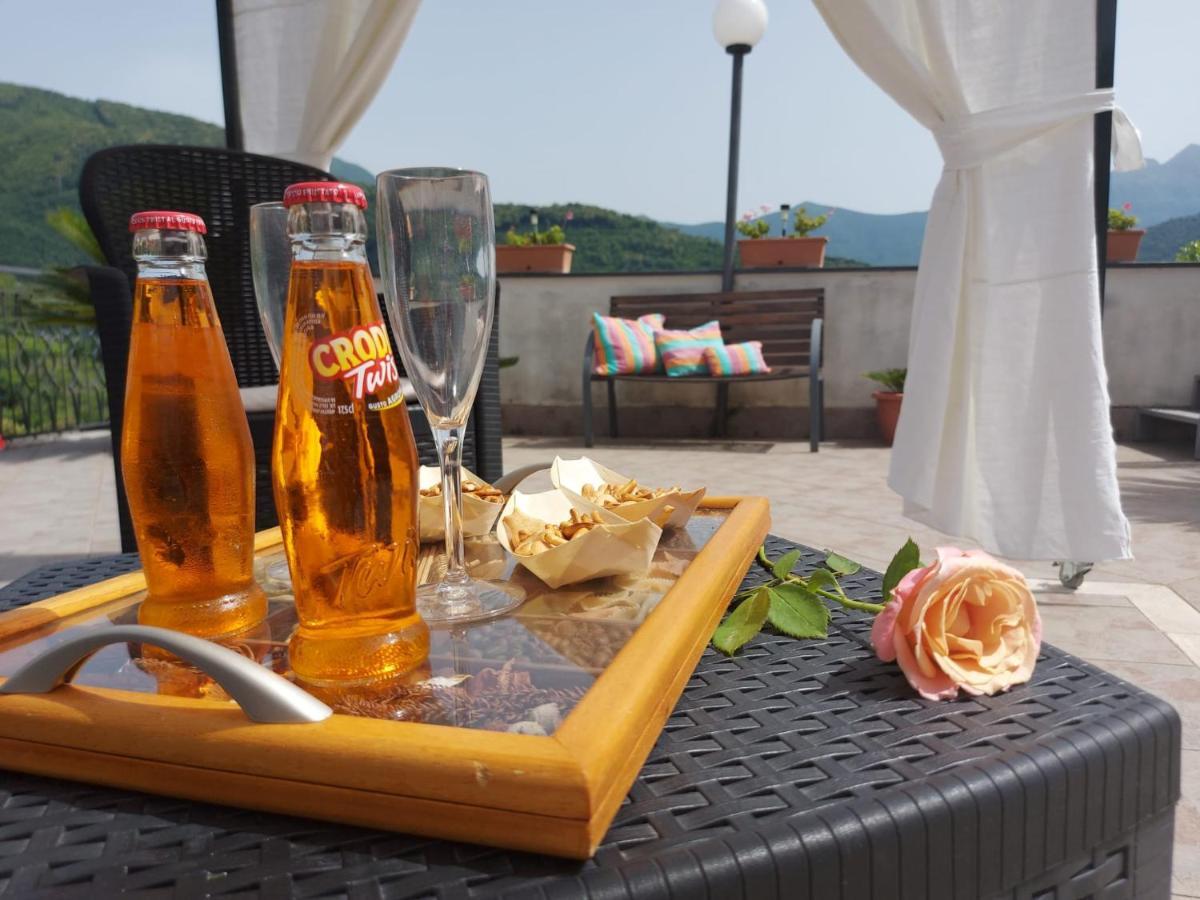 B&B L'Abbraccio Casola di Napoli Экстерьер фото